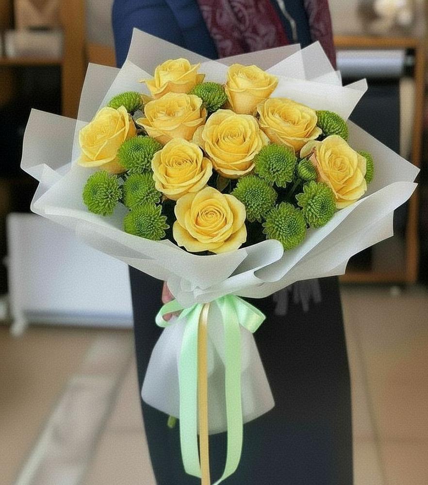 Букет цветов из: Хризантемы и Розы в Северном Оренбургской области