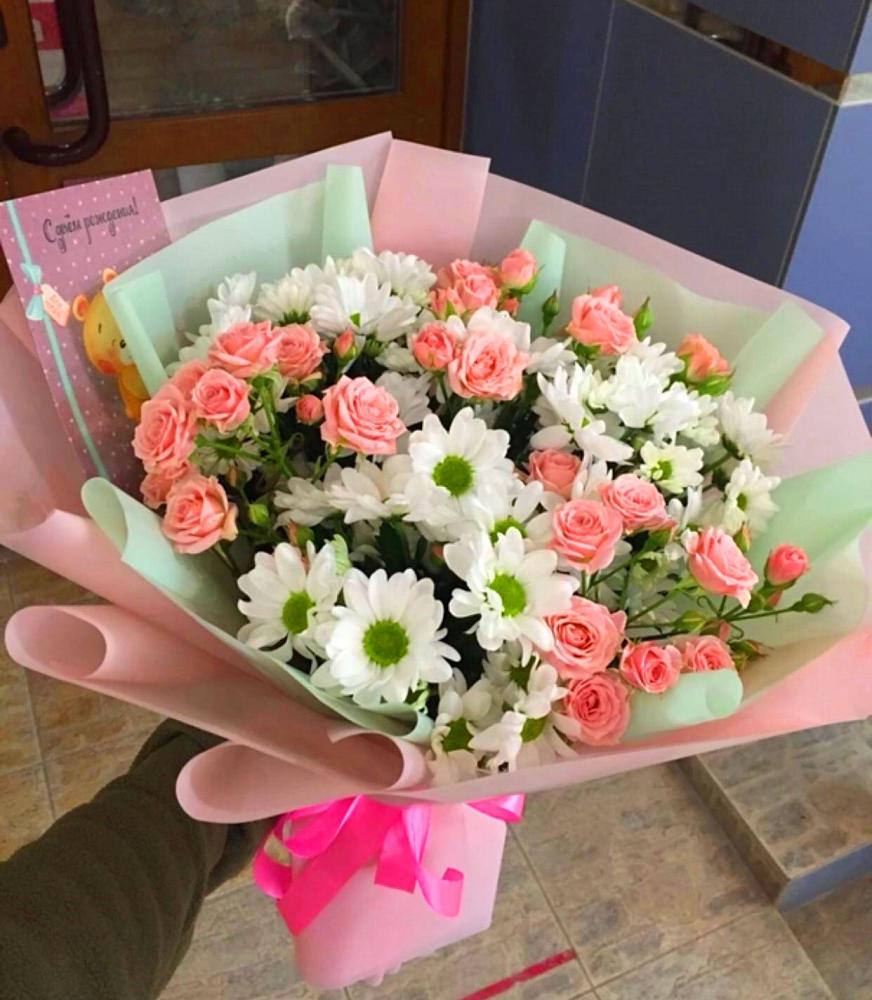 Букет цветов из: Розы и Хризантемы в Северном Оренбургской области