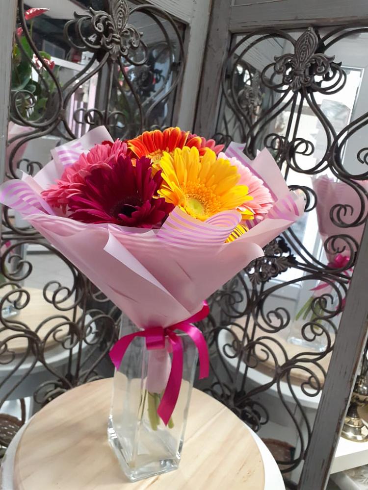 Букет цветов из: Герберы в Северном Оренбургской области