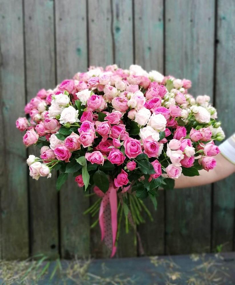 Букет Розовые кустовые розы Натали и Лав Лидия в Северном Оренбургской области
