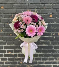 Букет цветов из:  Герберы и Хризантемы #REPLACE_PRED# Северном Оренбургской области