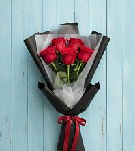 Букет цветов из:  Розы в Северном Оренбургской области